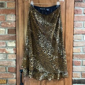 Briggs New York skirt